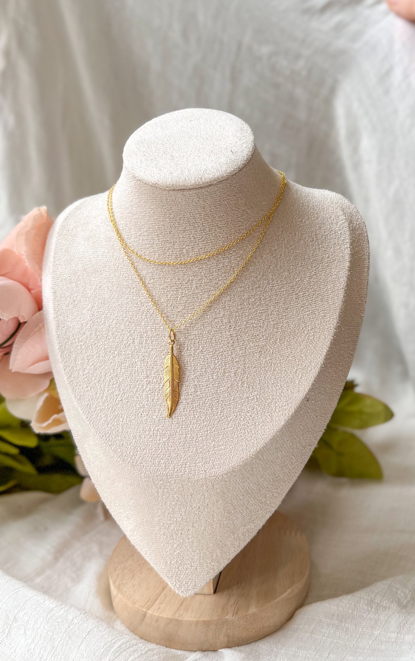The Gold Feather Necklace