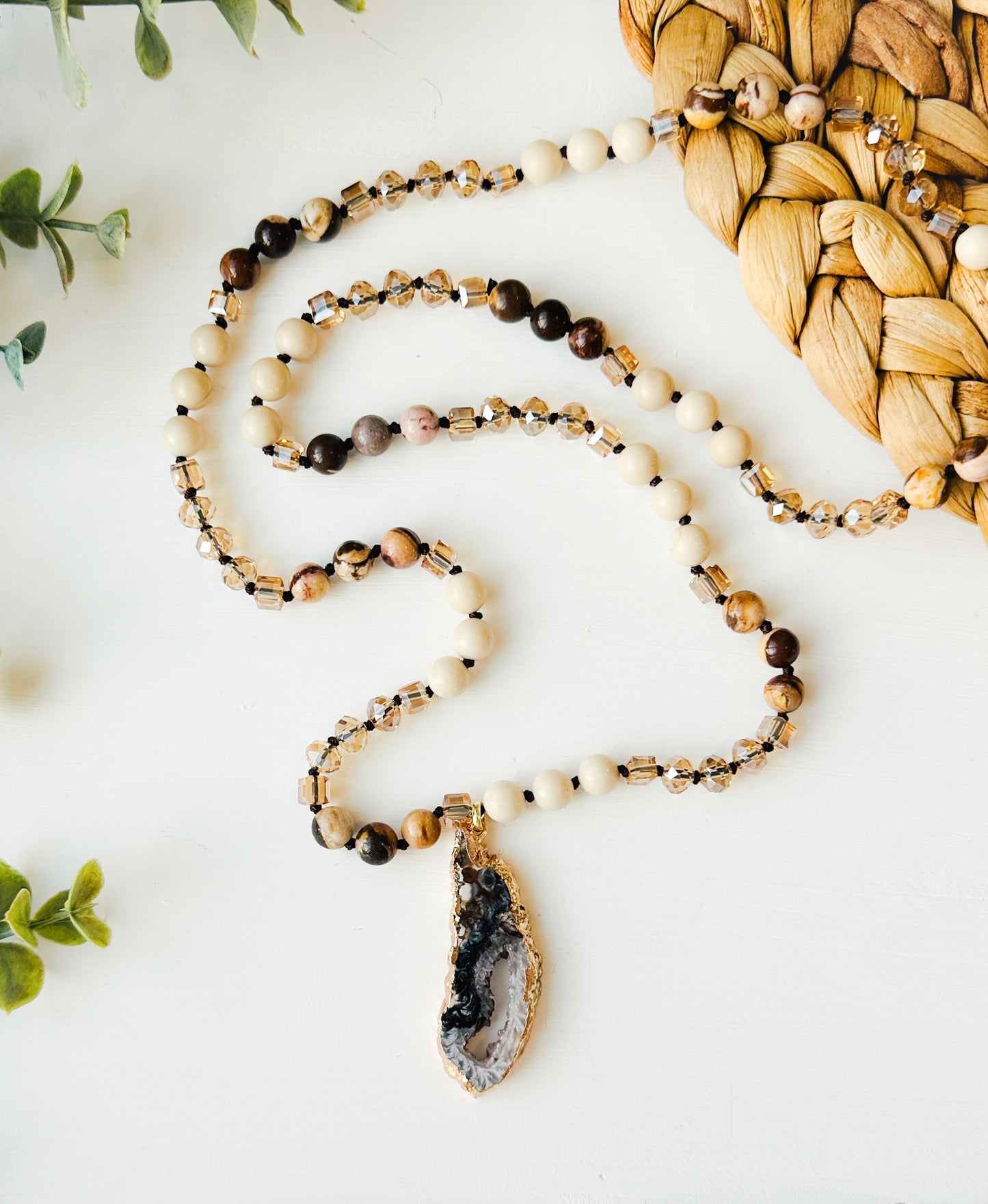 The Elaria Necklace