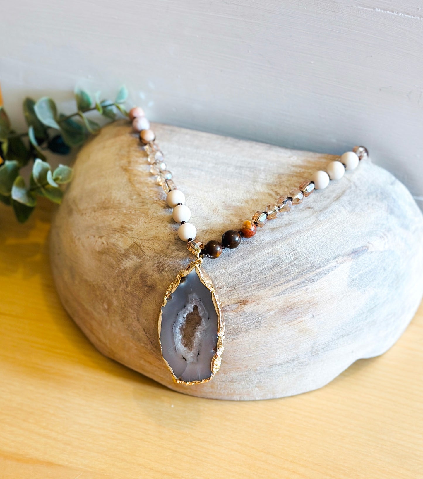 The Amber necklace
