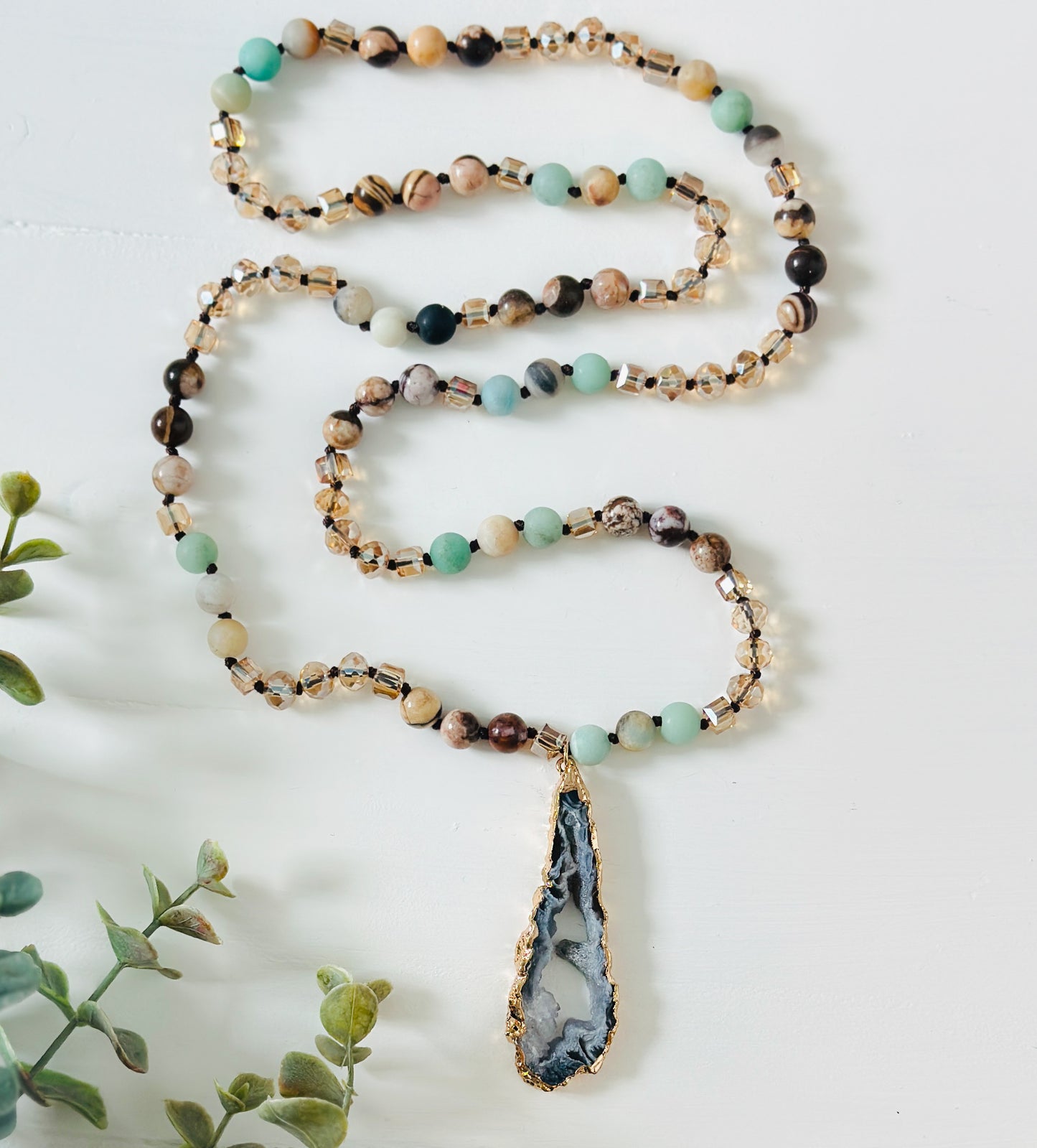 The Liv Necklace