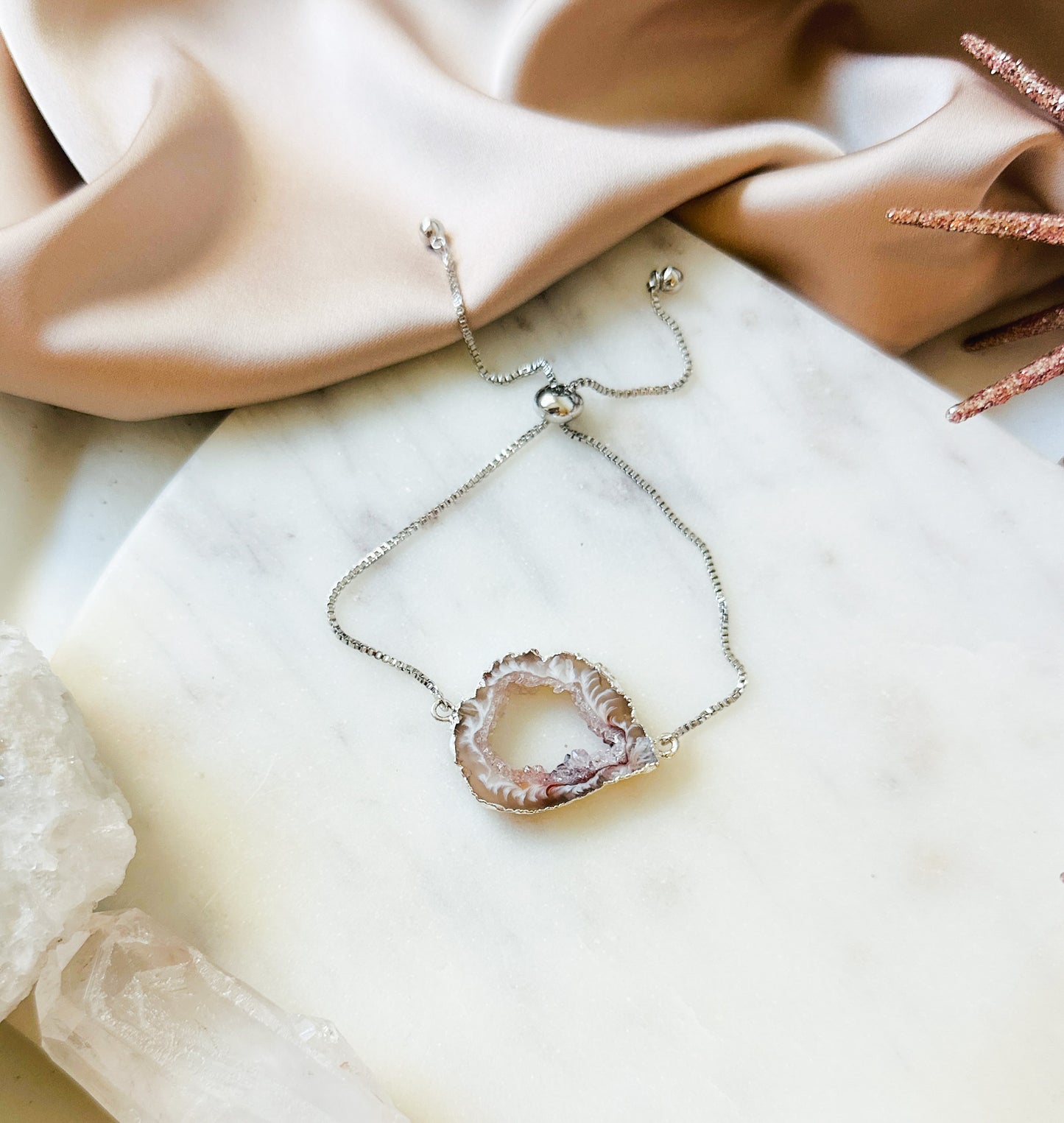 Agate Geode Minimalist Bracelet.