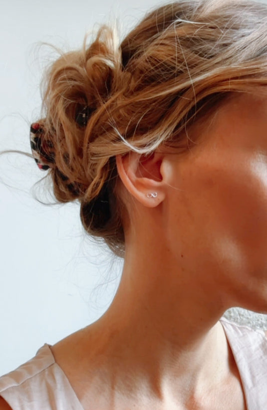 The Eternal love earrings