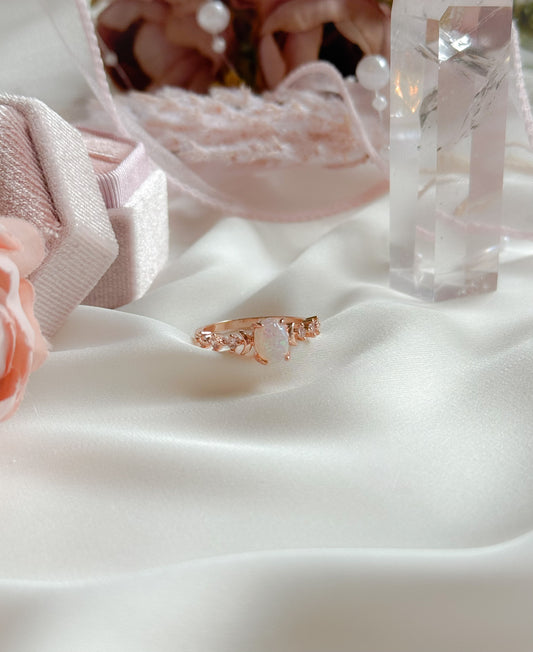 The Rosé Luna Ring