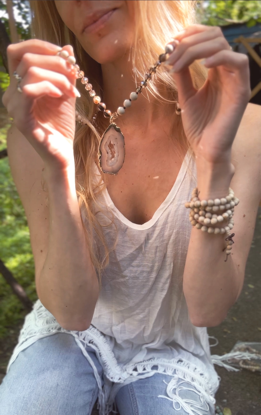 The Amber necklace