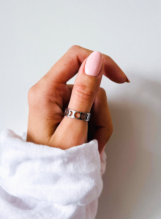 The Moon Ring