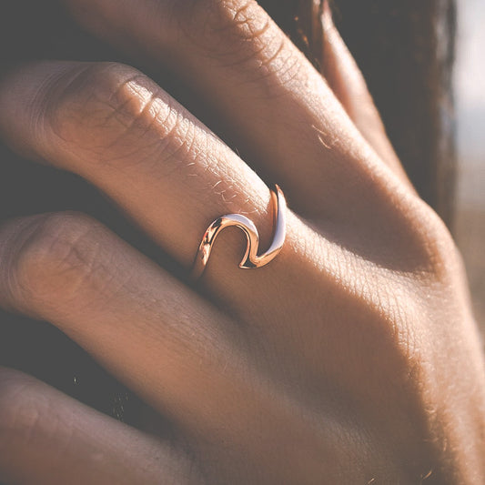 Rose Gold Wave Ring