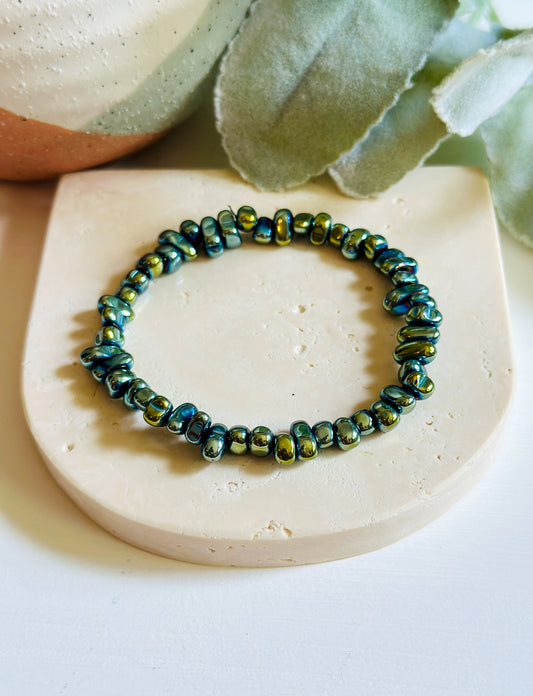 The Glimmering Sage Bracelet