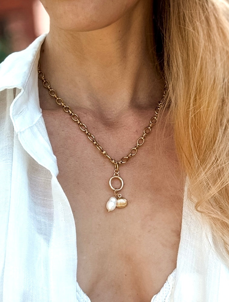 The Maris Necklace