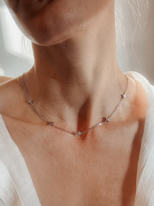 The Alora Clover Necklace