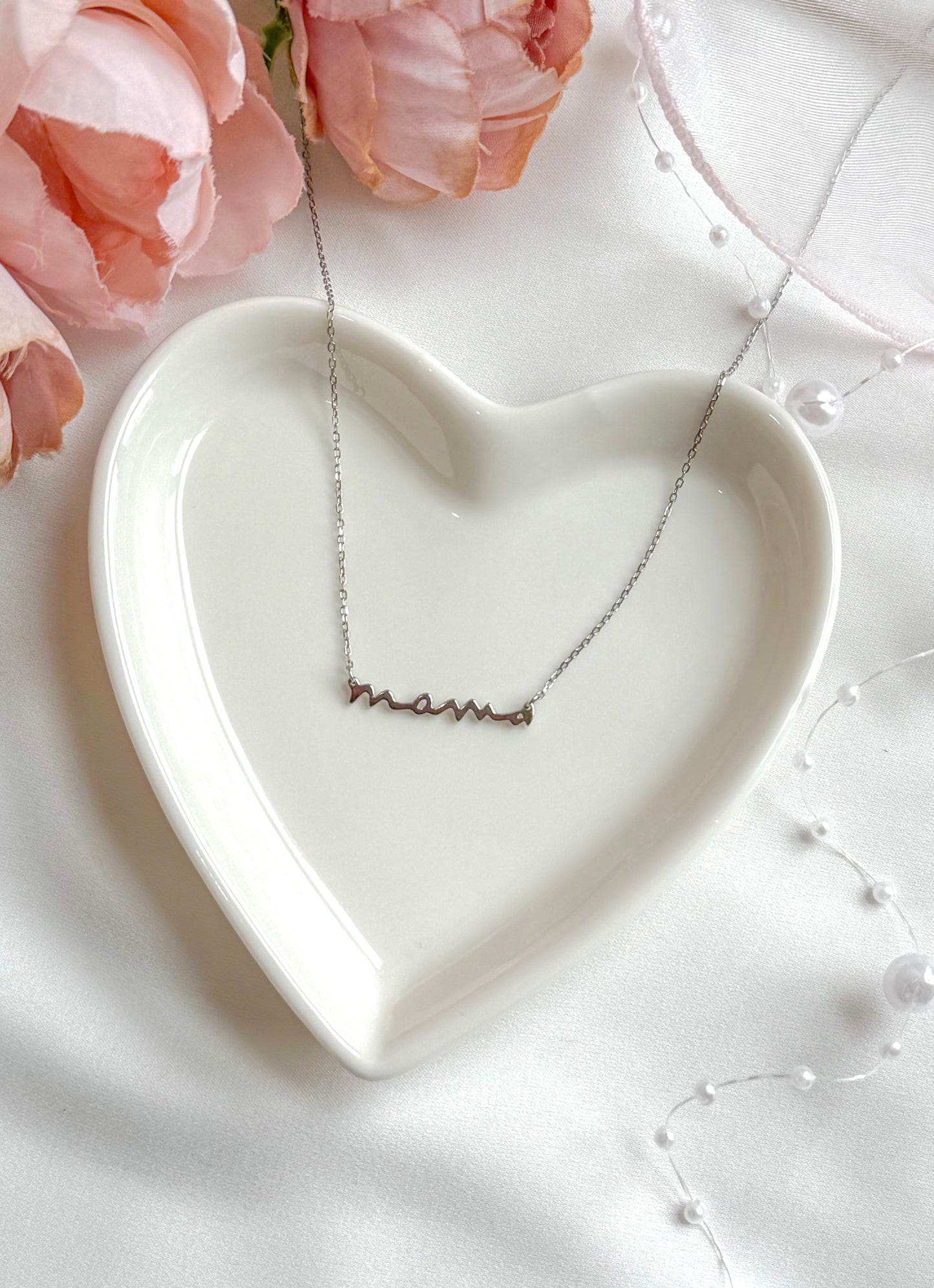 The Mama Necklace
