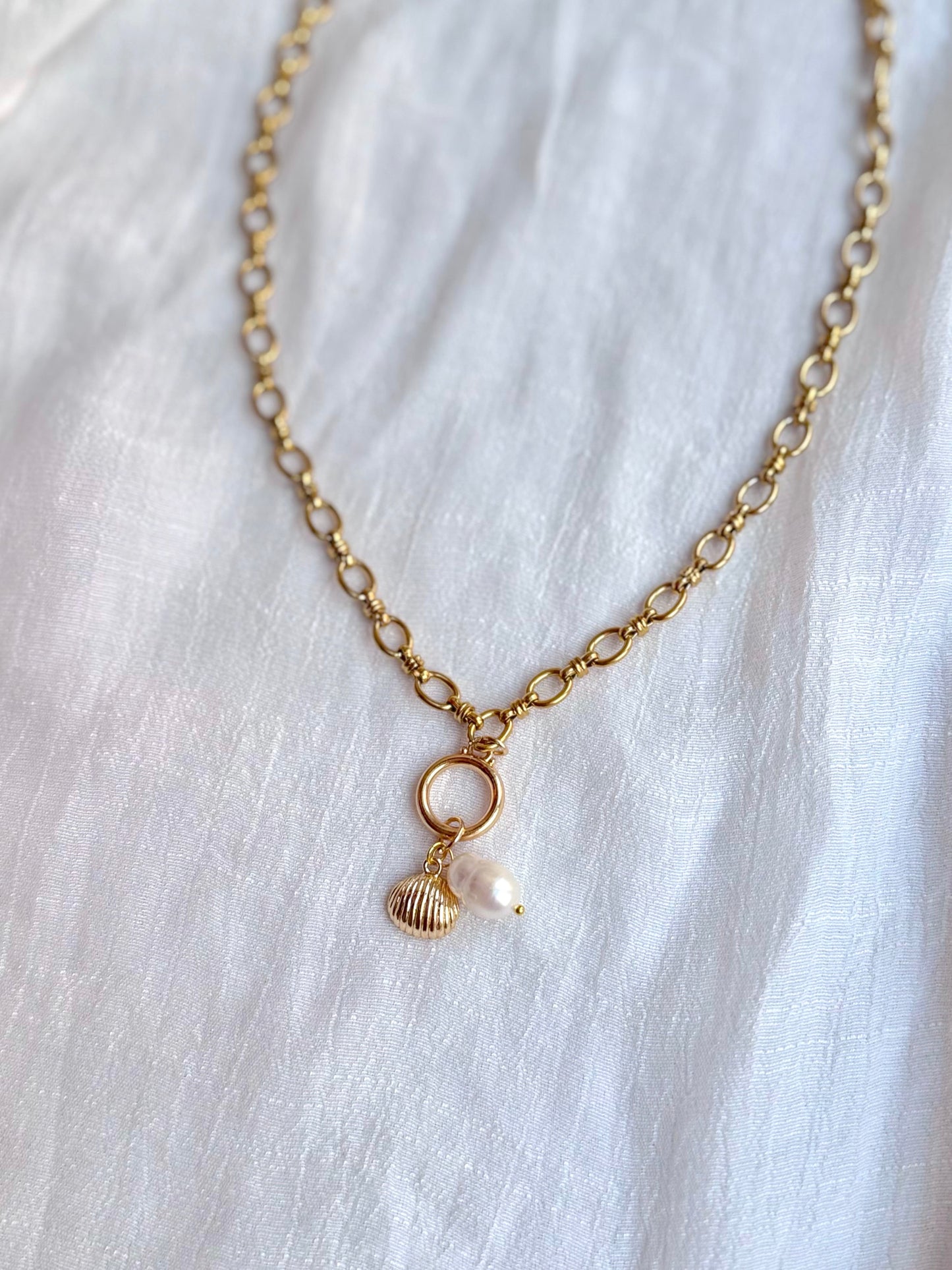 The Maris Necklace