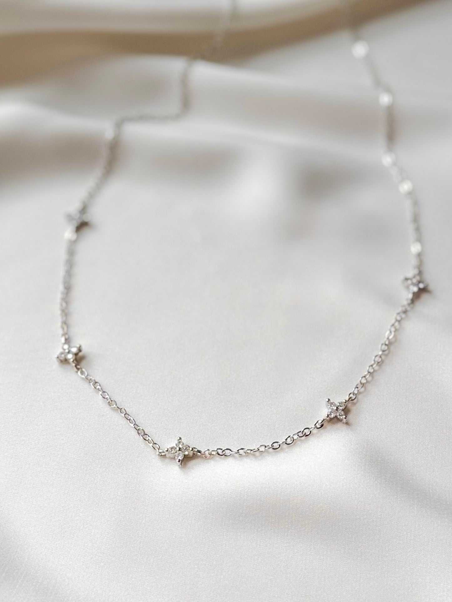 The Alora Clover Necklace