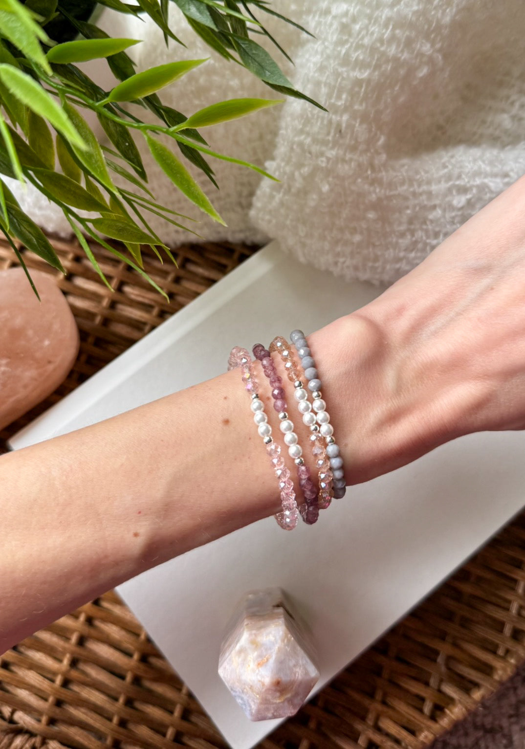 The Lumi Pearl Minis