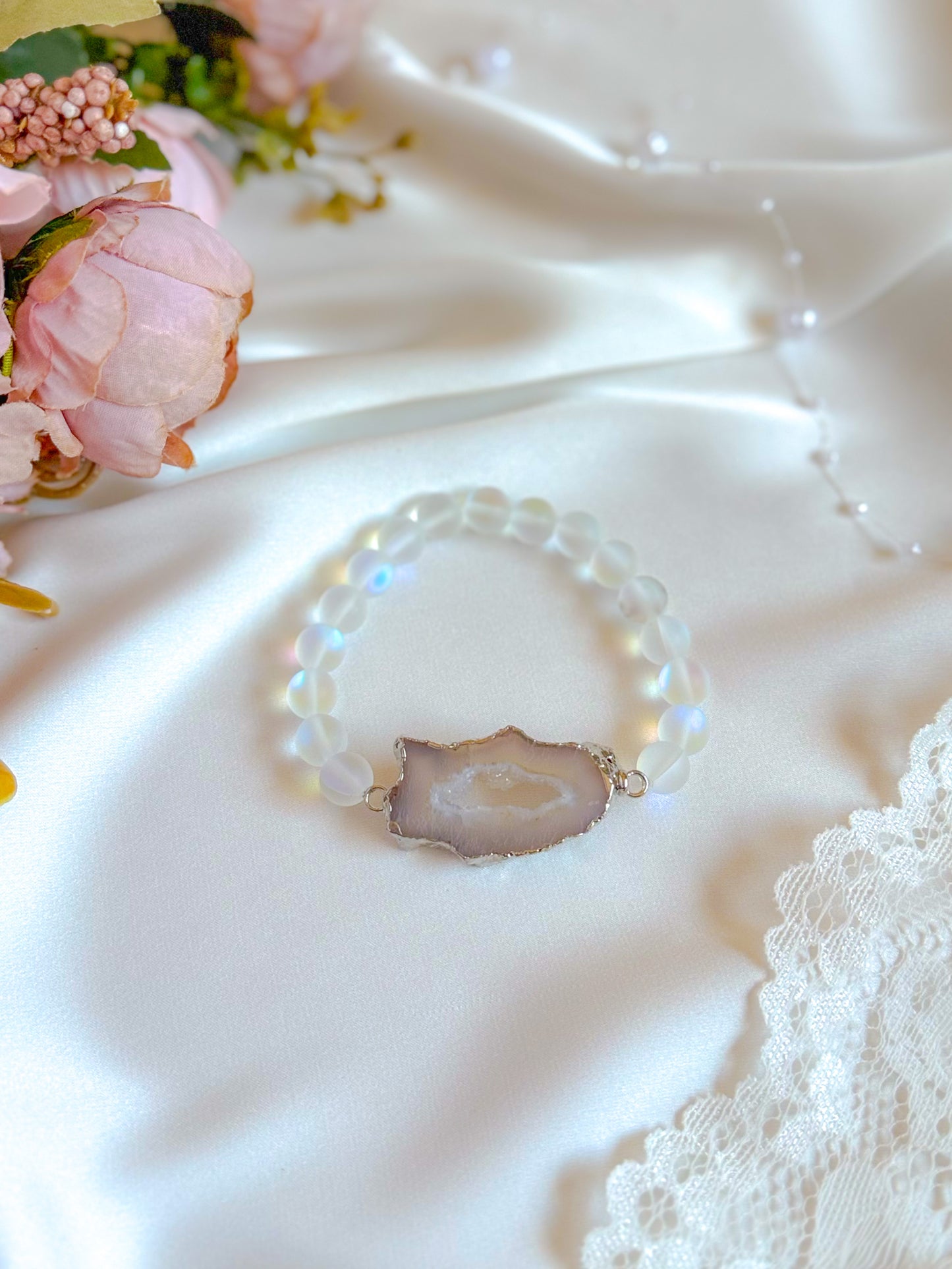 The Halo Frost Bracelet