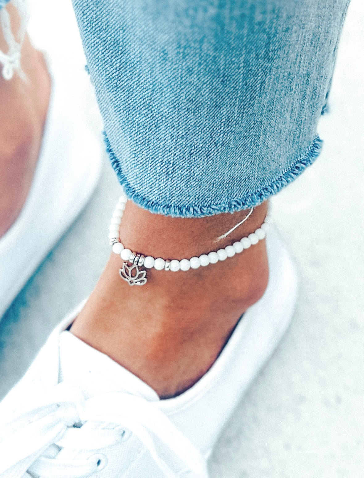 The White Lotus Anklet