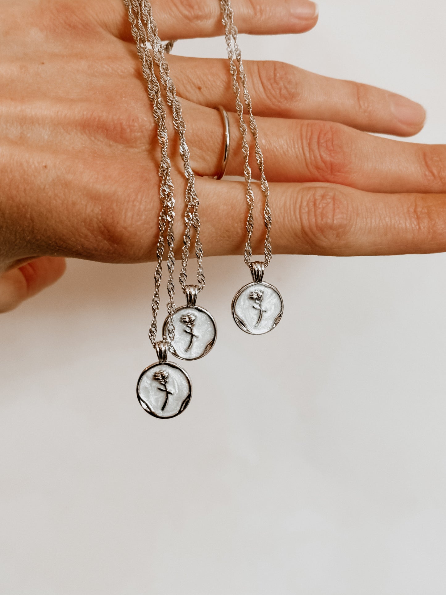 The Lila Necklace