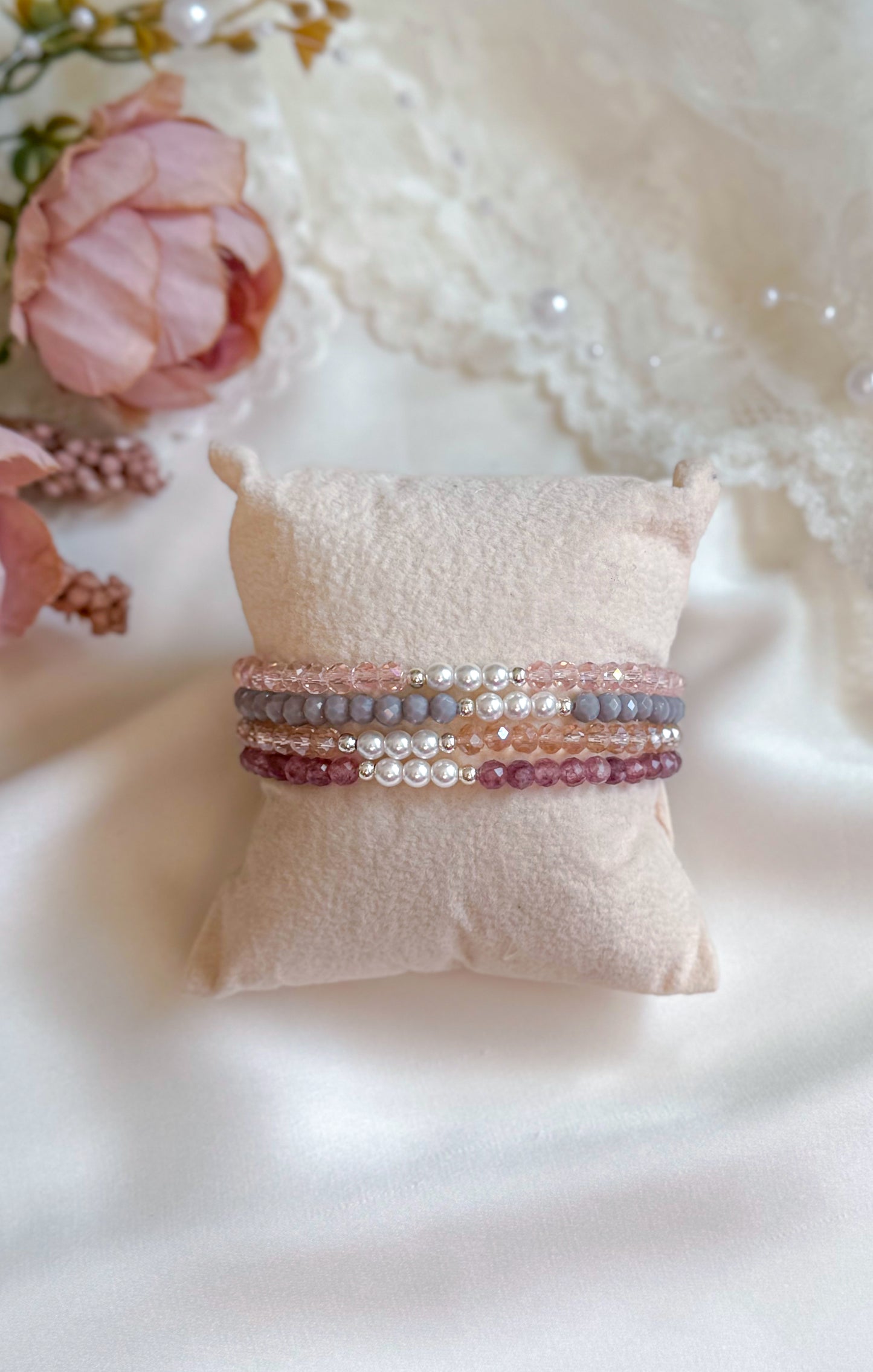 The Lumi Pearl Minis