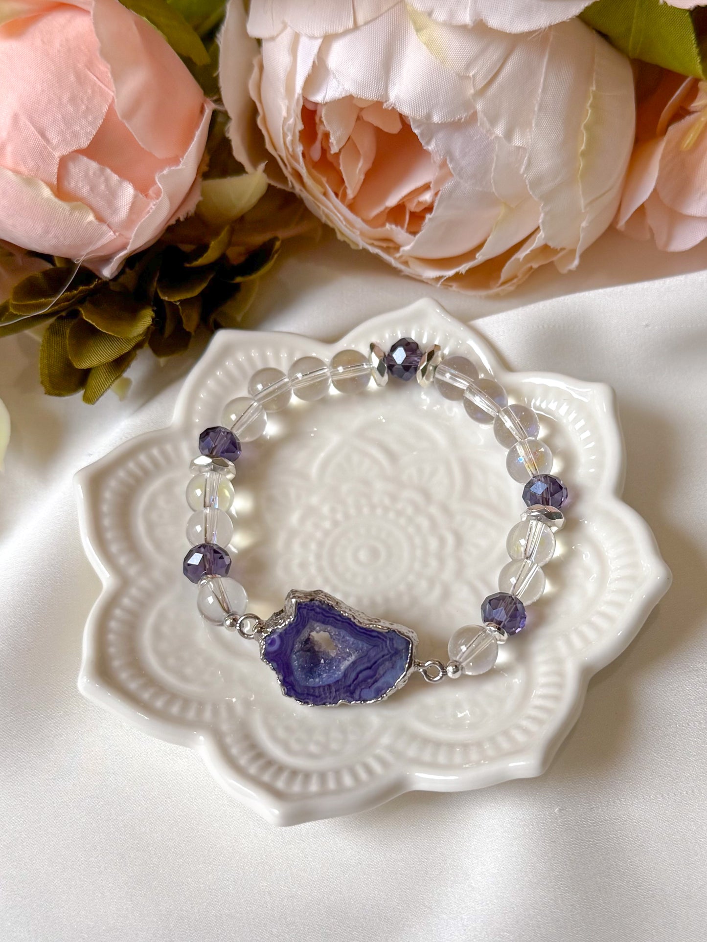 The Violet Aura Geode bracelet