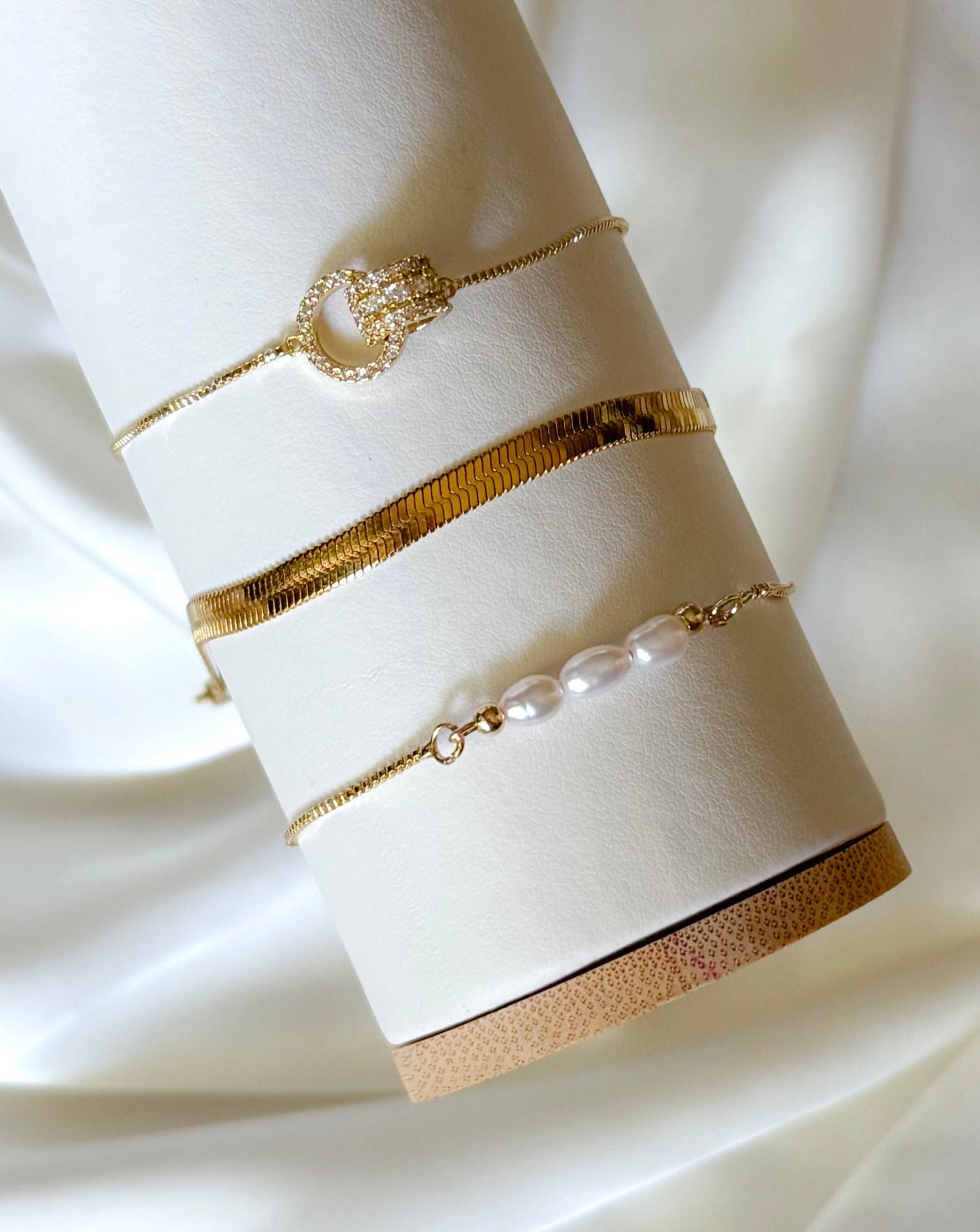 The Cara Bracelet