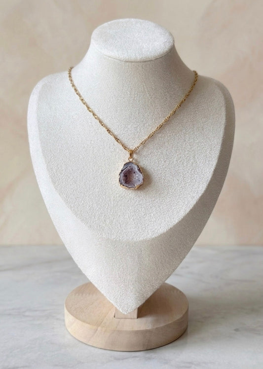 The Rhea Necklace