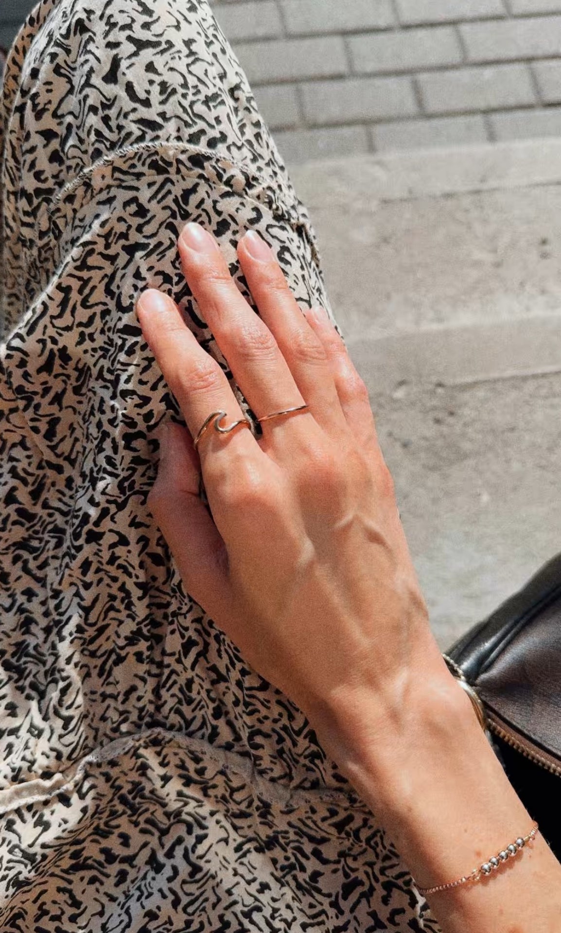 Rose Gold Wave Ring