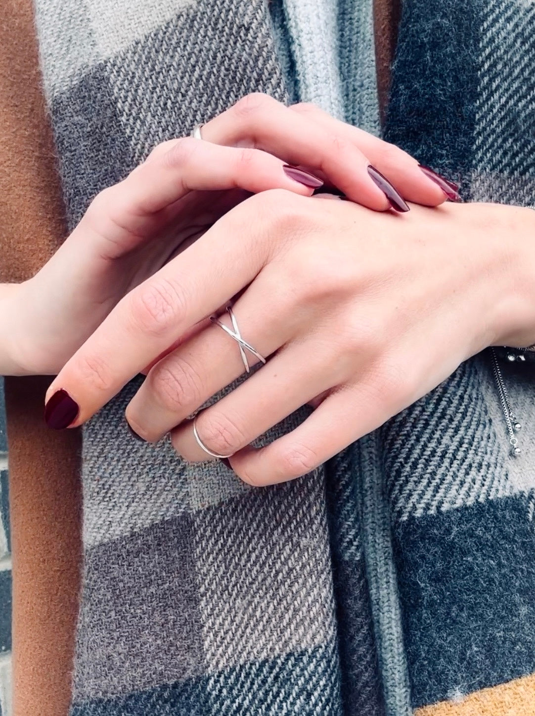 The Silver Criss Cross Ring