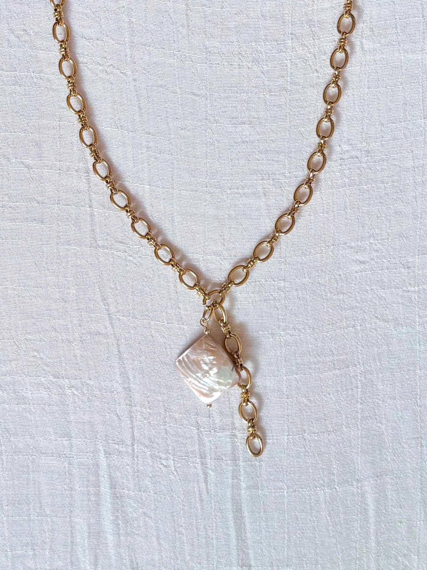 The Rodeó Necklaces