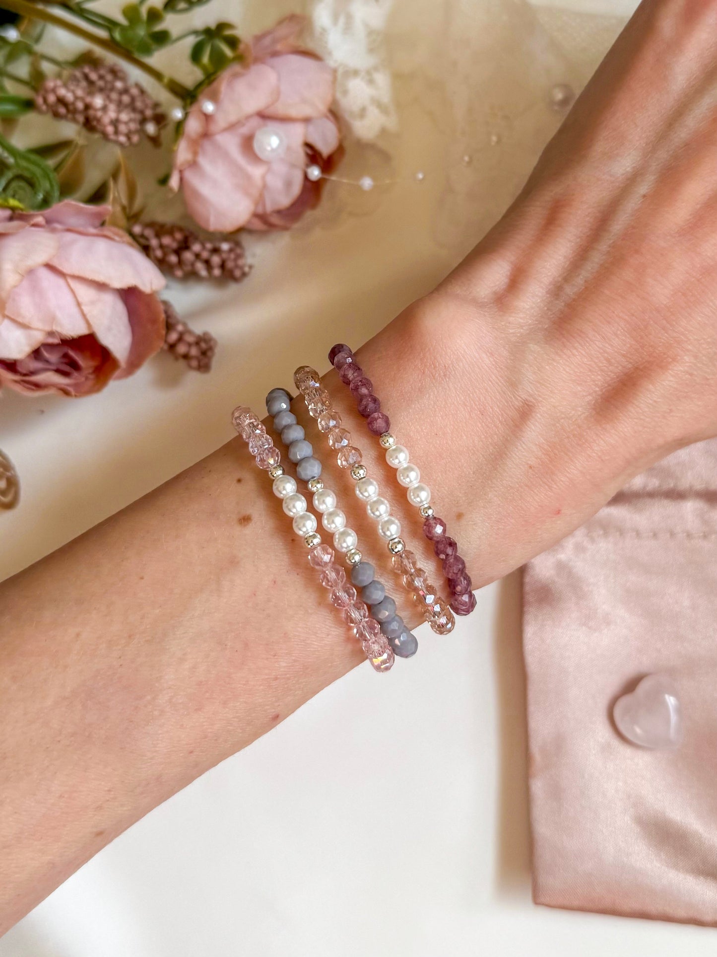 The Lumi Pearl Minis