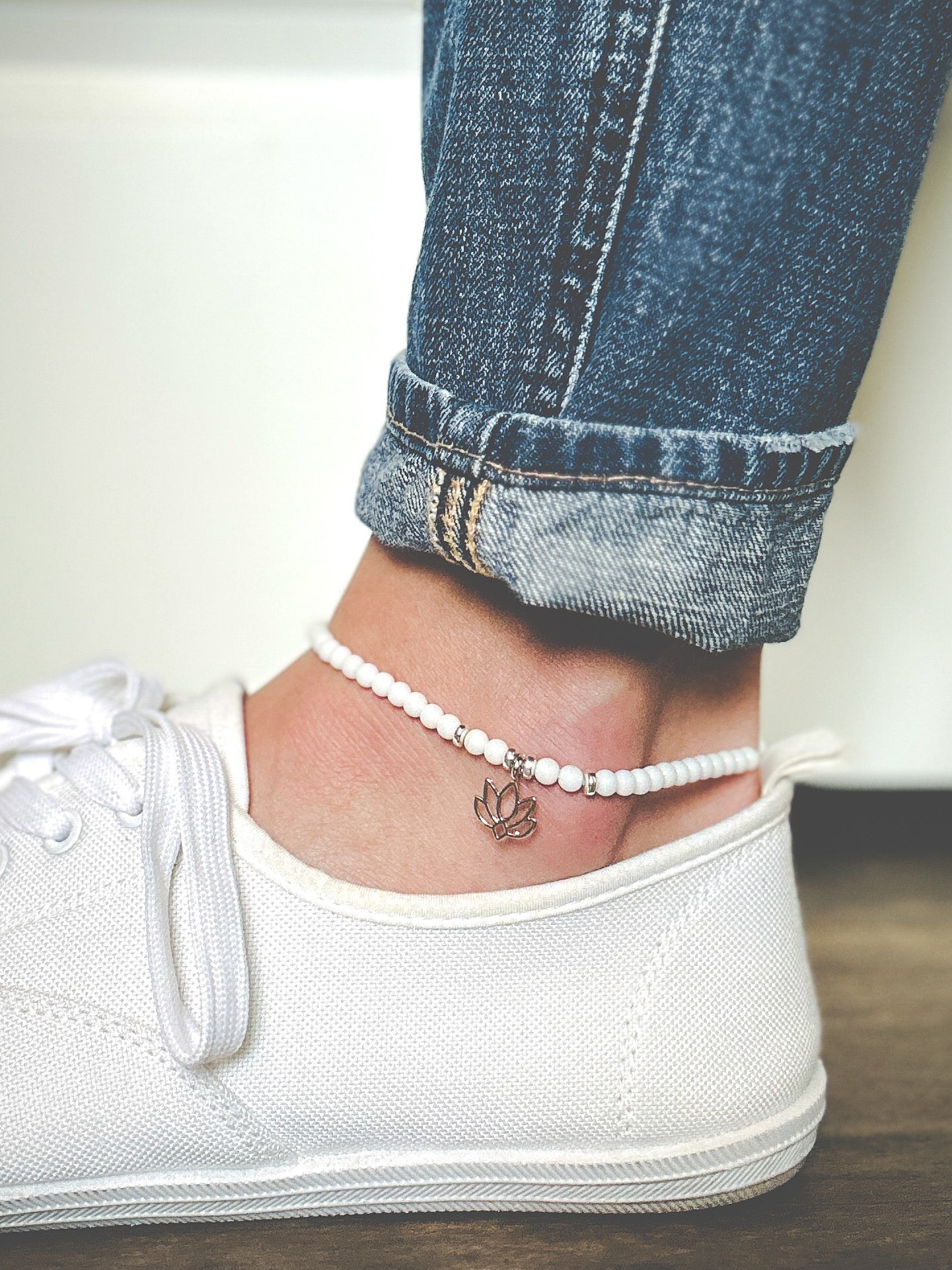 The White Lotus Anklet