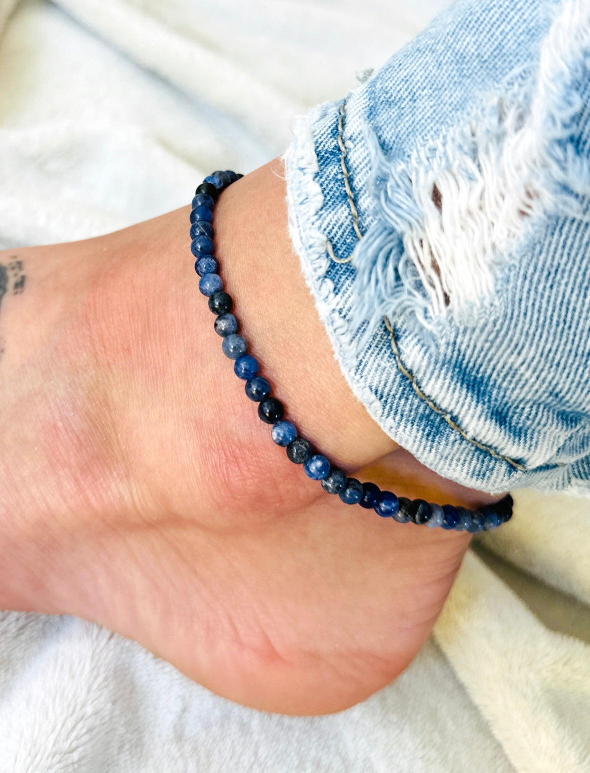 Create your own stretch anklet