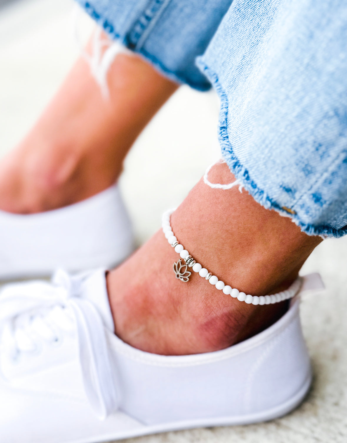 white gemstone anklet canada