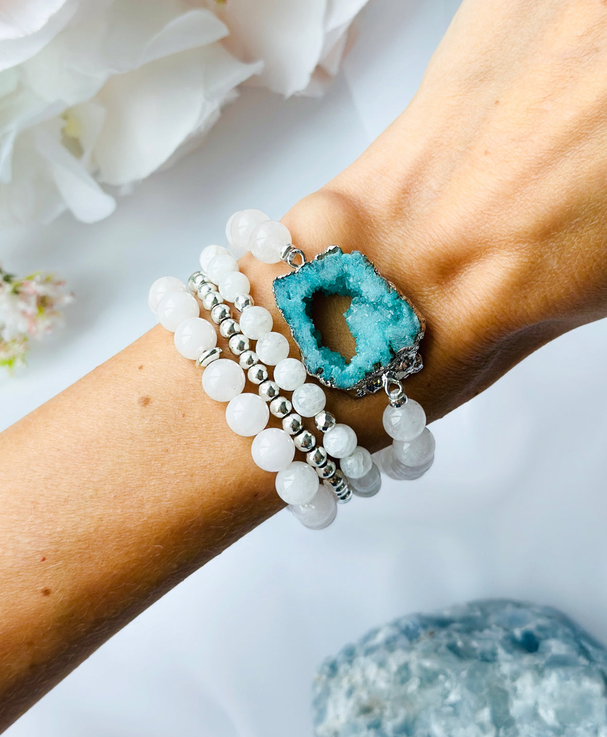 Blue Druzy Agate Gemstone connector bracelet with white jade stacking set