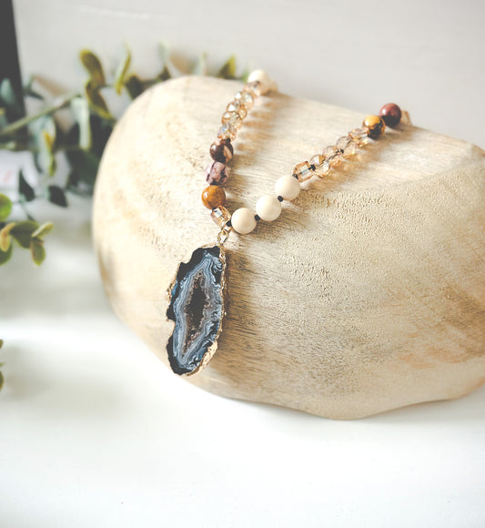 Druzy Agate Geode Gemstone Necklace