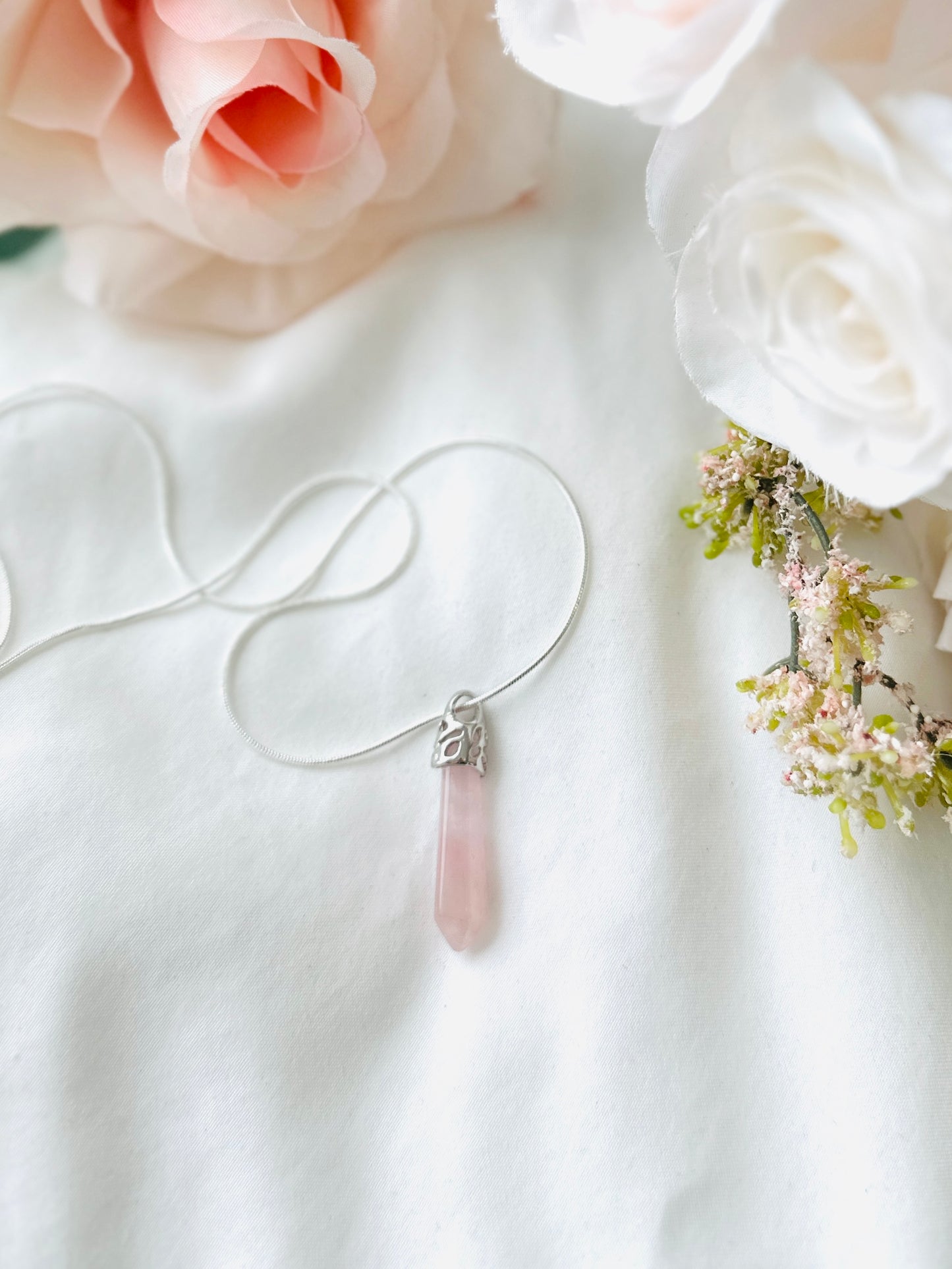 sterling silver Rose quartz pendant necklace
